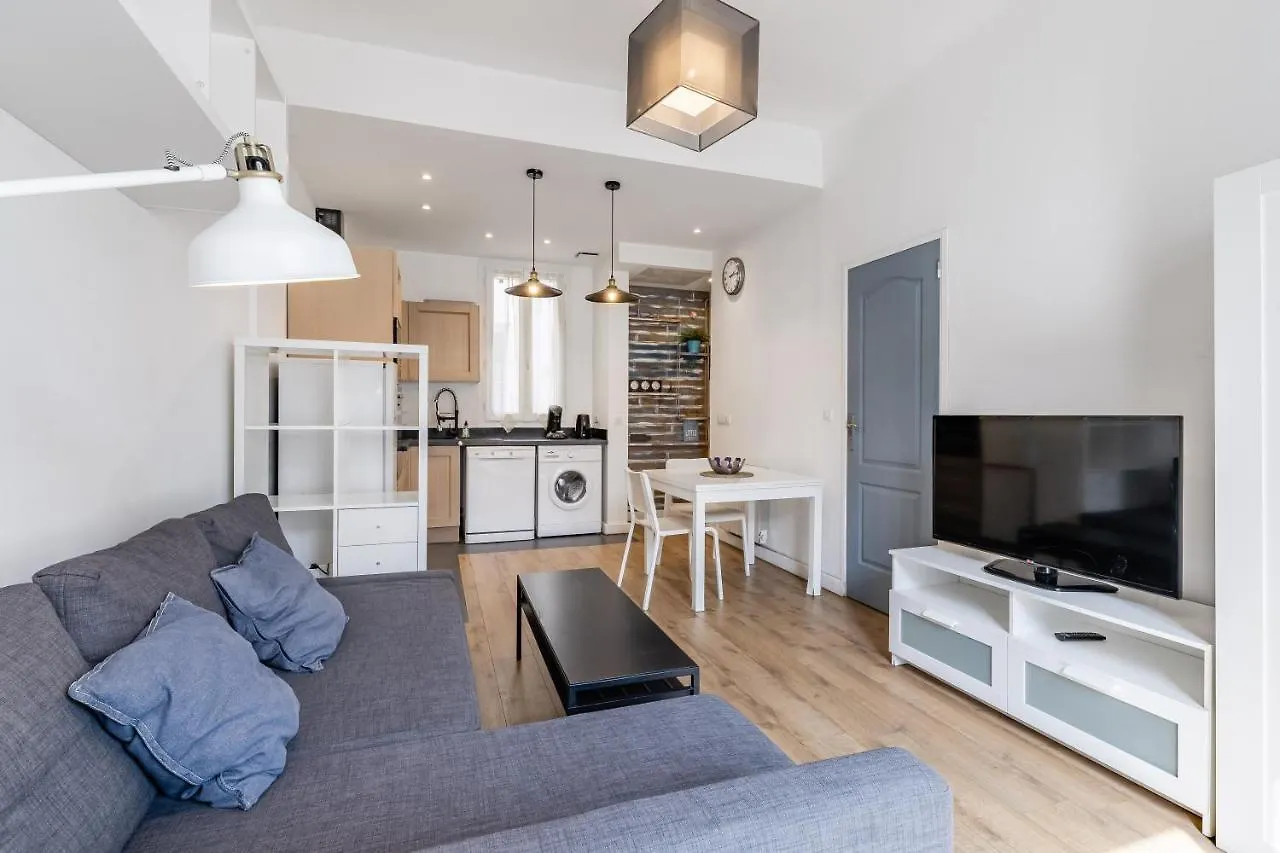 Charming Bright And Equipped Apartment Marseille