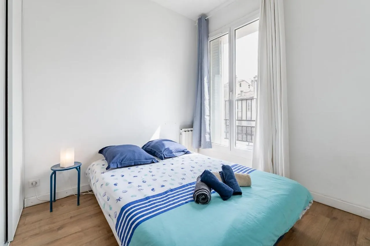 Charming Bright And Equipped Apartment Marseille