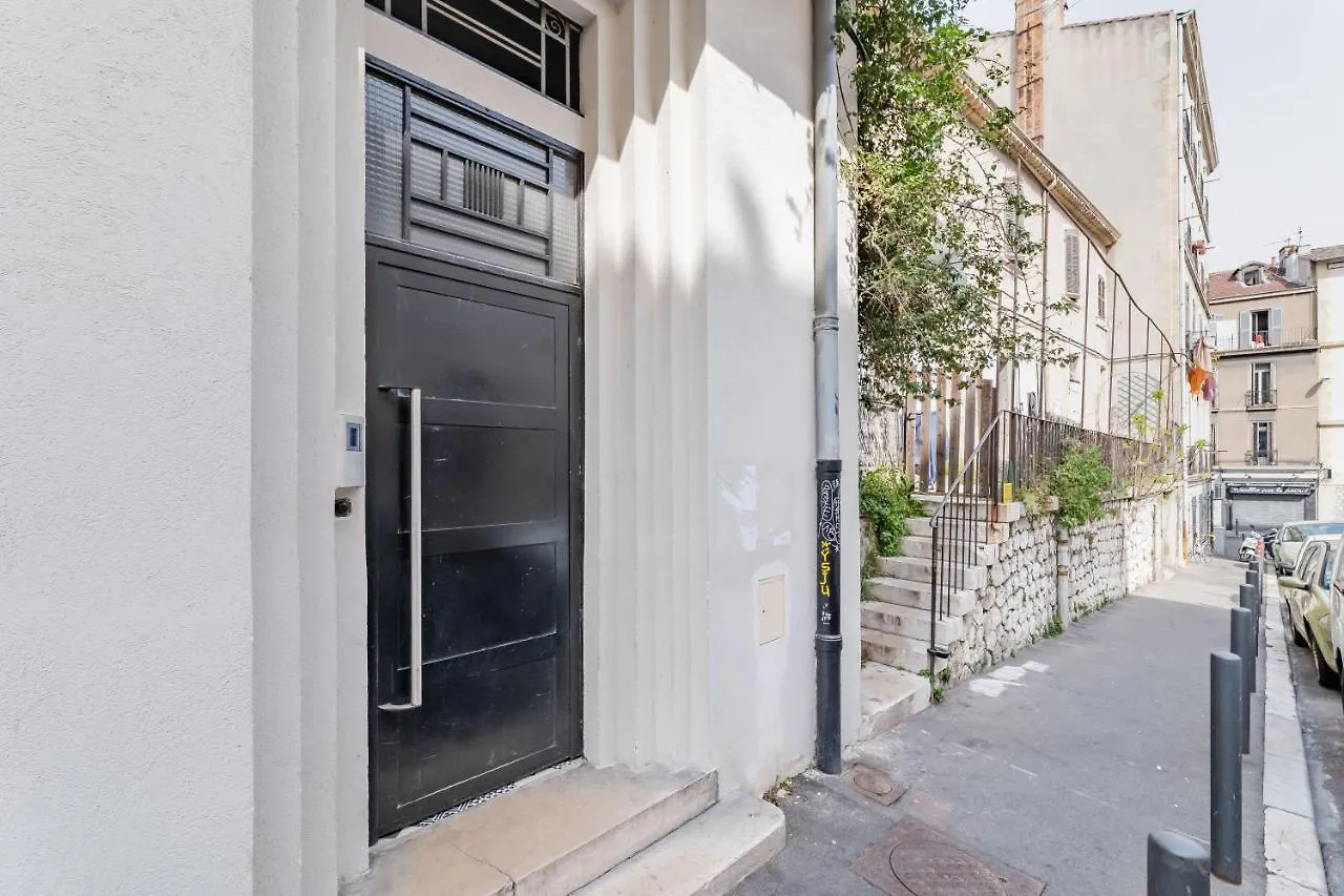 Charming Bright And Equipped Apartment Marseille France